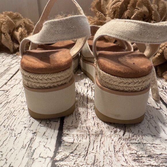 Womens Toms Canvas Sandals Cream Tan Platform - Picture 3 of 4